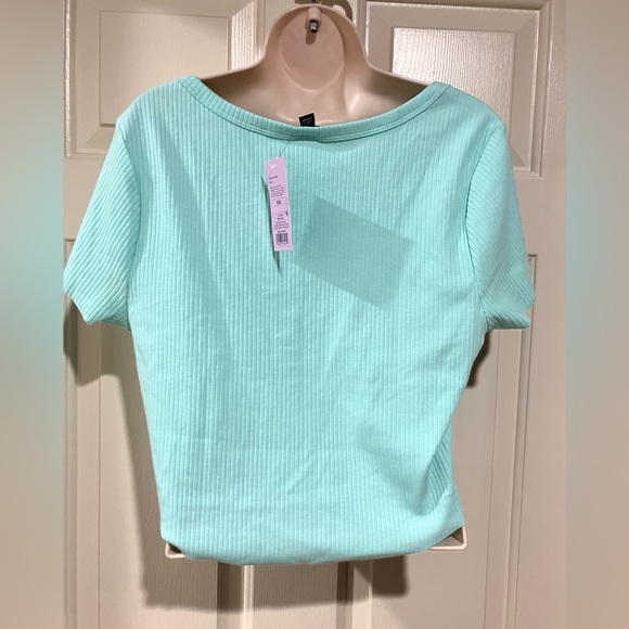Wild Fable woman size XXL NWT Cropped top - Picture 9 of 9